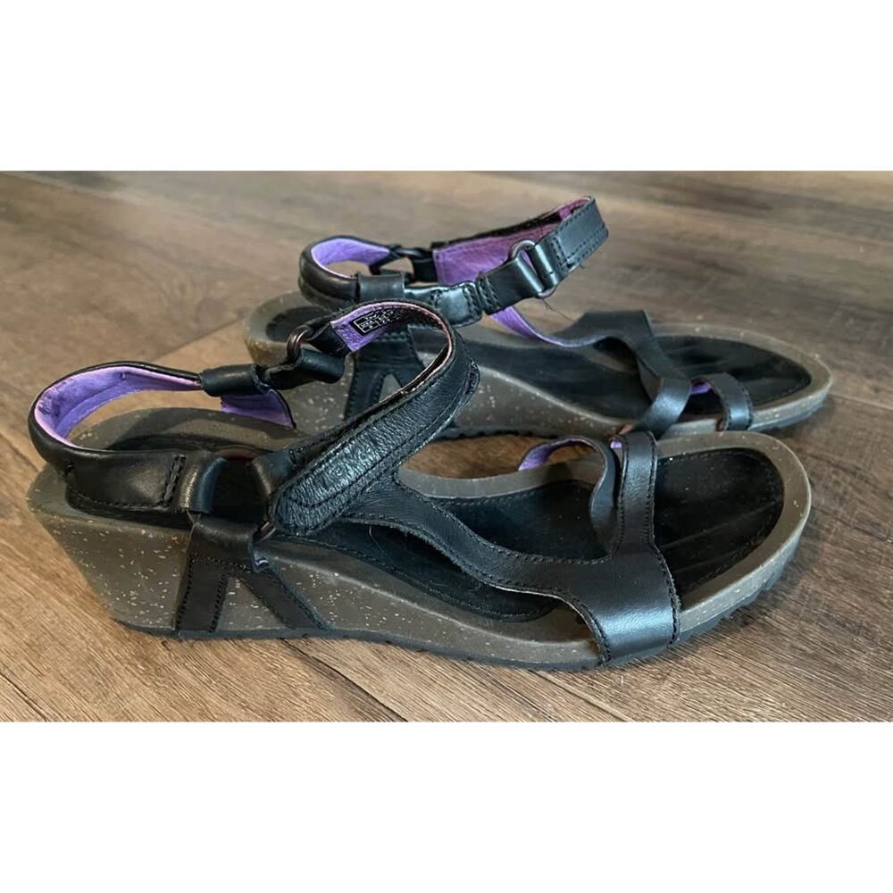 Teva Cabrillo Slingback Leather Wedge (Women’s Size 9)